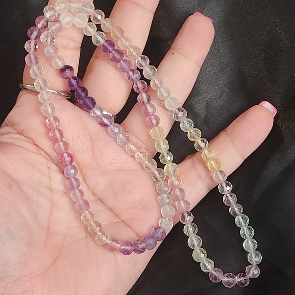 Jewelry - Rainbow fluorite faceted bead necklace stretchable colorful